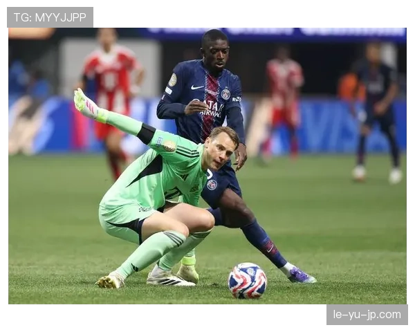 恩里克战术调整见成效,巴黎圣日耳曼防守端表现显著提升 恩里克战术调整见成效,巴黎圣日耳曼防守端表现显著提升