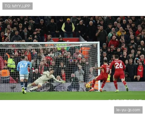 奥德加德状态强势回暖，职业生涯蜕变尽显英超巨星风采