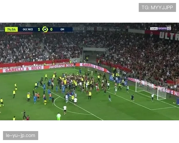 布伦特福德的吉法德社区球场迎来新赛季，备受期待的球迷激情回归走势清晰